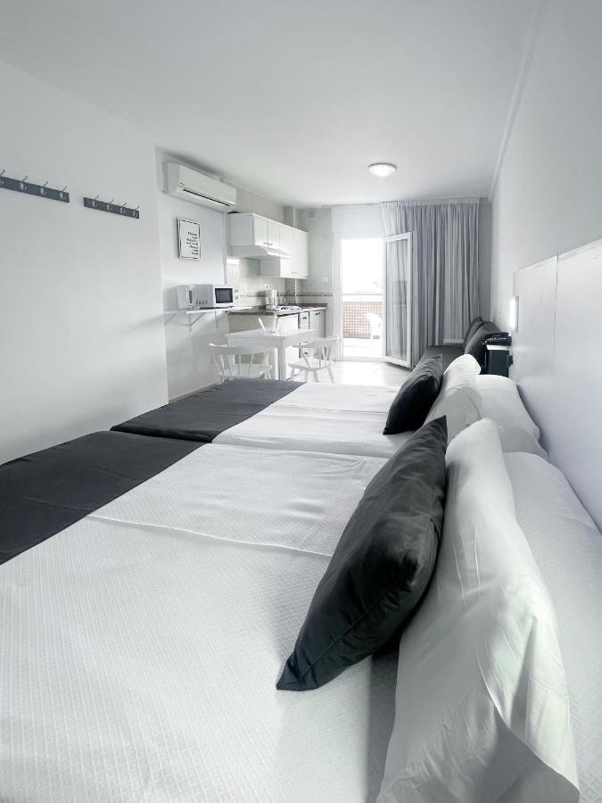 Apartamentos Pez Azul Πουέρτο Ντε Λα Κρουζ Εξωτερικό φωτογραφία